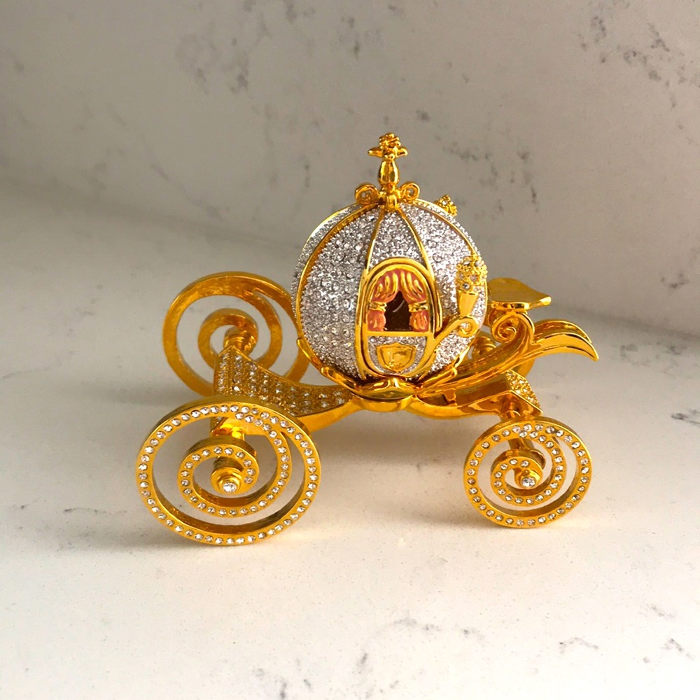 RARE!! Disney Arribas Cinderella Carriage Collectible!